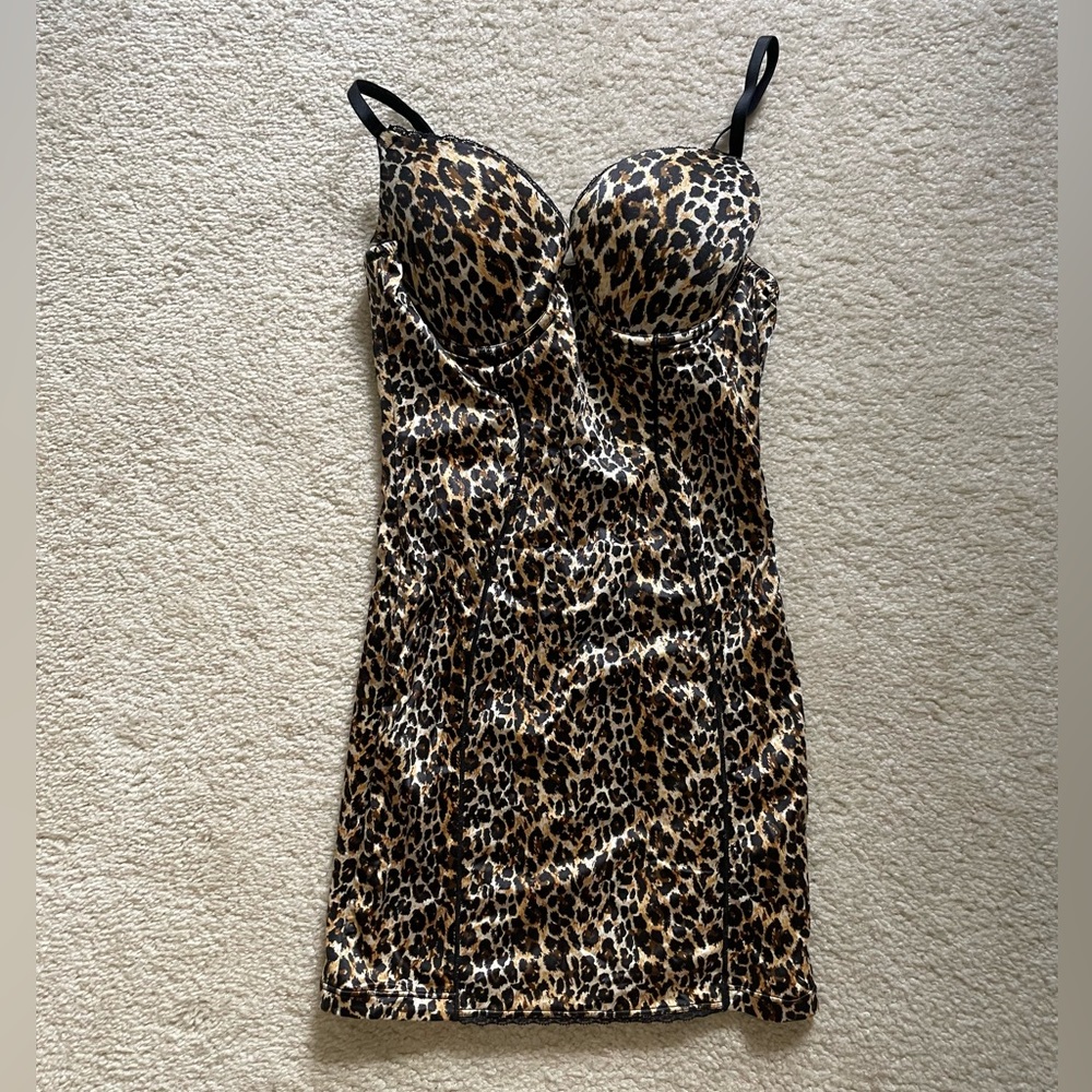 Animal print slip